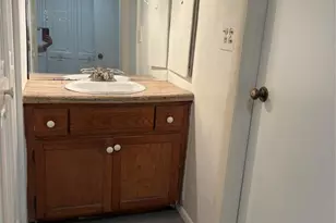 3710 Inverrary Dr, Lauderhill, FL 33319 - Photo 10