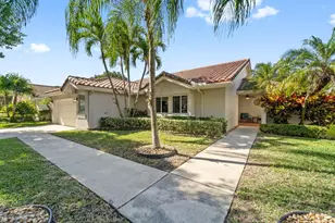 1695 Lakeshore Cir, Weston, FL 33326 - Photo 2