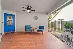 1695 Lakeshore Cir, Weston, FL 33326 - Photo 24