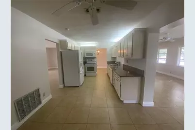 7104 NW 70th Street, Tamarac, FL 33321 - Photo 14