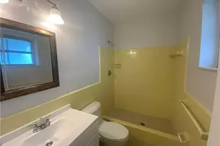 7104 NW 70th St, Tamarac, FL 33321 - Photo 24