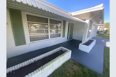 7104 NW 70th Street, Tamarac, FL 33321 - Photo 4