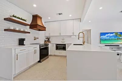 1604 NE 16th Avenue, Fort Lauderdale, FL 33305 - Photo 8