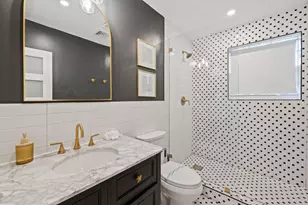 739 NE 17th Rd, Fort Lauderdale, FL 33304 - Photo 18