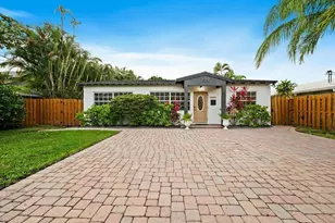 739 NE 17th Rd, Fort Lauderdale, FL 33304 - Photo 1