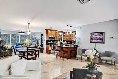 7680 NW 14th Street, Pembroke Pines, FL 33024 - Photo 20