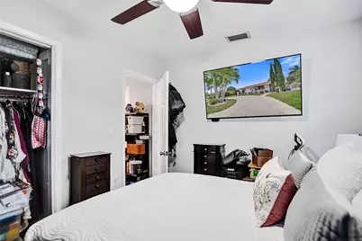 7680 NW 14th Street, Pembroke Pines, FL 33024 - Photo 32