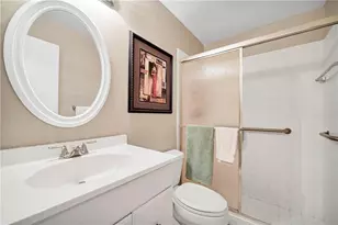 64 Macadamia Ct, Royal Palm Beach, FL 33411 - Photo 8