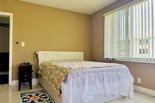 5985 Del Lago Cir, Sunrise, FL 33313 - Photo 12