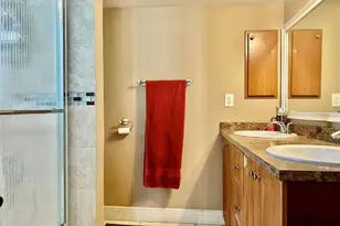 5985 Del Lago Cir, Sunrise, FL 33313 - Photo 16