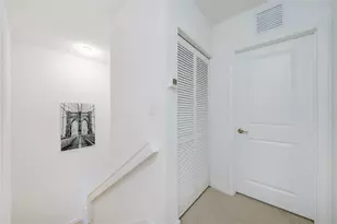 1214 NW 4th Ln, Homestead, FL 33034 - Photo 8