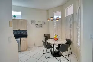 2824 Waters Edge Cir, Greenacres, FL 33413 - Photo 10