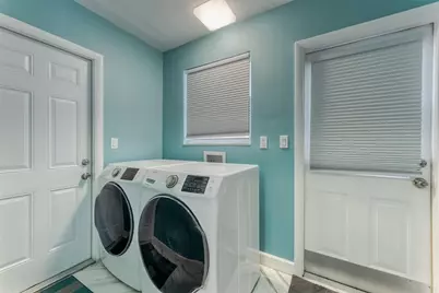 1930 NE 28th Court, Lighthouse Point, FL 33064 - Photo 34