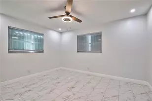 1389 W 33, Riviera Beach, FL 33404 - Photo 18