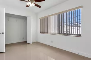 1049 NW 30th Ct, Wilton Manors, FL 33311 - Photo 30