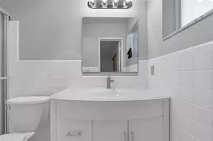 1049 NW 30th Ct, Wilton Manors, FL 33311 - Photo 38