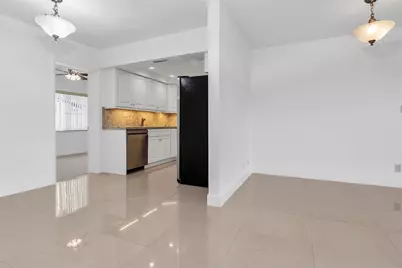 1049 NW 30th Court #4, Fort Lauderdale, FL 33311 - Photo 14