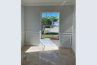 9326 Plantation Estates Drive, Royal Palm Beach, FL 33411 - Photo 10