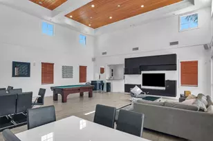 10821 NW 76th Ln, Doral, FL 33178 - Photo 46