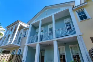 10821 NW 76th Ln, Doral, FL 33178 - Photo 14