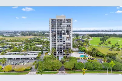 2400 Presidential Way #1502, West Palm Beach, FL 33401 - Photo 1