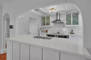 716 SE 7th St, Fort Lauderdale, FL 33301 - Photo 6