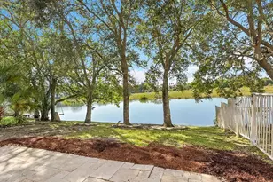 518 NW 130th Way, Pembroke Pines, FL 33028 - Photo 20