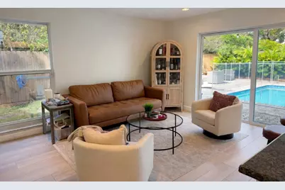126 Laurel Road, Hollywood, FL 33021 - Photo 4