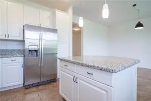 126 Riverwalk Circle, Plantation, FL 33325 - Photo 8