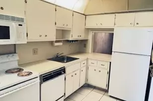 2601 NE 14th Street Cswy Unit, Pompano Beach, FL 33062 - Photo 14