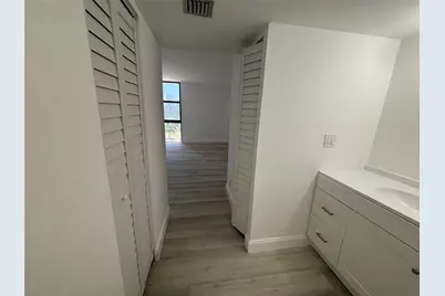 20301 W Country Club Drive #1127, Aventura, FL 33180 - Photo 12