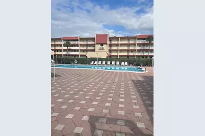 1025 Country Club Drive #302, Margate, FL 33063 - Photo 16