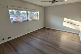 1025 Country Club Dr, Margate, FL 33063 - Photo 8