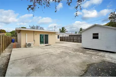 450 NW 51st Court, Oakland Park, FL 33309 - Photo 26
