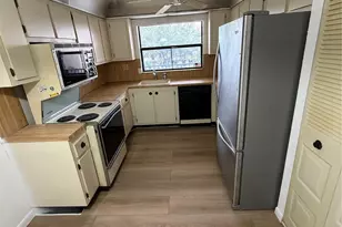 10145 Sunrise Lakes Unit, Sunrise, FL 33322 - Photo 8