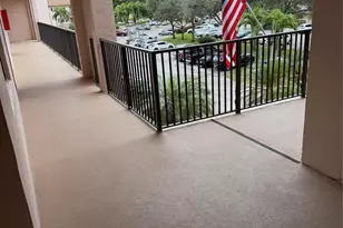 10145 Sunrise Lakes Unit, Sunrise, FL 33322 - Photo 2