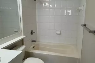 8060 N Nob Hill Rd, Tamarac, FL 33321 - Photo 8