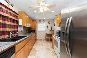1251 NW 90th Dr, Plantation, FL 33322 - Photo 12