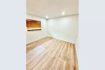 5730 NW 27th Court, Fort Lauderdale, FL 33313 - Photo 8