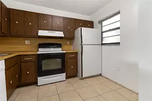 16750 NE 10th Ave, North Miami Beach, FL 33162 - Photo 10