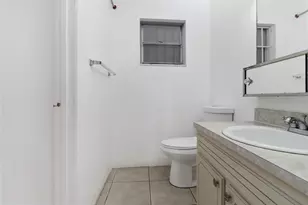 16750 NE 10th Ave, North Miami Beach, FL 33162 - Photo 18