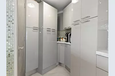 347 N New River Drive #1401, Fort Lauderdale, FL 33301 - Photo 6