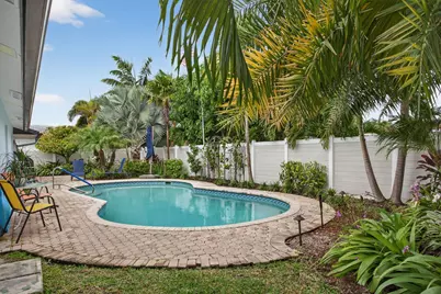 1921 NW 43rd Street, Oakland Park, FL 33309 - Photo 18