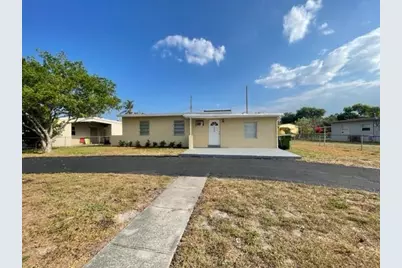 1000 NW 11th Court, Fort Lauderdale, FL 33311 - Photo 6