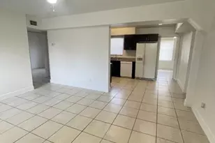 1000 NW 11th Ct, Fort Lauderdale, FL 33311 - Photo 10