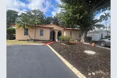 5511 SW 24th Avenue, Fort Lauderdale, FL 33312 - Photo 2