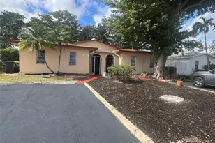 5511 SW 24th Ave, Fort Lauderdale, FL 33312 - Photo 2