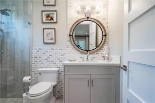 2349 NE 24th St, Lighthouse Point, FL 33064 - Photo 58