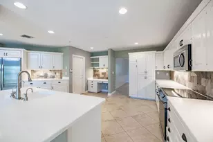 2432 NE 22nd Ave, Lighthouse Point, FL 33064 - Photo 36