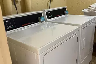 2615 NE 3rd Ct, Boynton Beach, FL 33435 - Photo 32